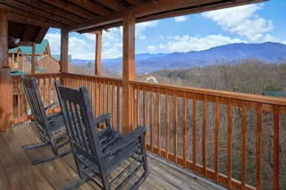 Book Multiple Cabins For Groups in Gatlinburg