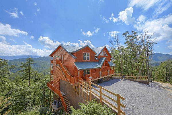 https://www.cabinsusagatlinburg.com/property_images.php/11889/600/400/202312/Gatlinburg-Cabin-Rentals-Photo-11889.jpg